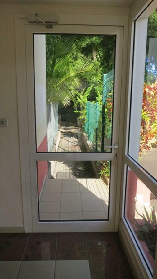 Apartamento Baliste Jardin De Corail Saint-Gilles-les-Bains Exterior foto