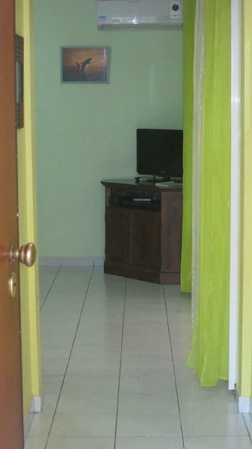 Apartamento Baliste Jardin De Corail Saint-Gilles-les-Bains Exterior foto
